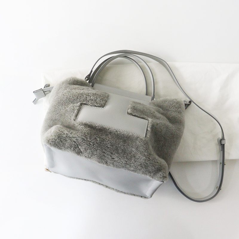 【極美品】イアクッチ ソルベット ムートン ショルダーバッグ 2way グレー イアクッチ IACUCCI SORBETTO ソルベット MONTONE ムートンレザー2WAY